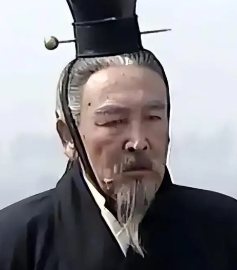 狐偃读音考辨与历史人物探微：从音韵到春秋霸业的智慧符号