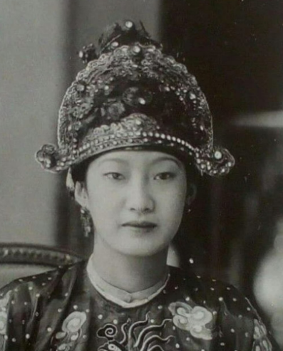阮福氏长女：越南末代公主的命运浮沉录