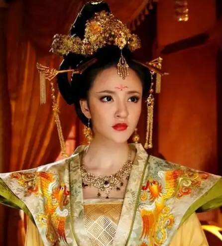 太平公主无名之谜：唐代宗法制度下的女性身份困境