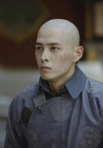雍正第五子弘昼：荒唐表象下的生存智慧