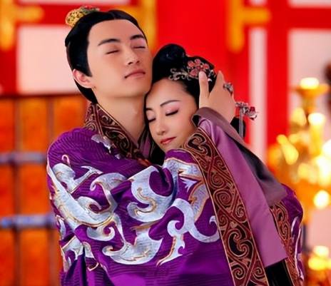 汉宣帝爱过霍成君吗？权力棋局中的情感困局