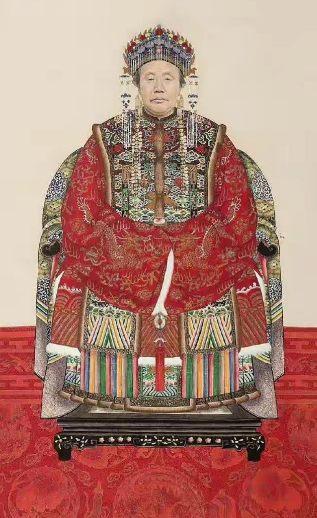 诰命夫人：古代女性的“国家级荣誉勋章”与现代映射