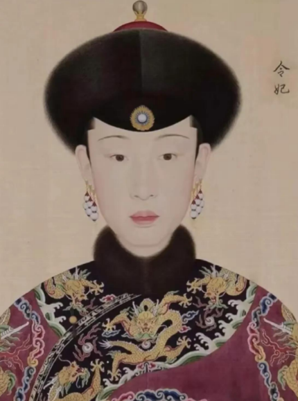 令妃的最后十年：繁华背后的血色黄昏
