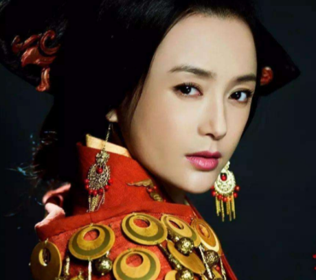 权力漩涡中的生死博弈：吕雉与萧何的复杂关系解构