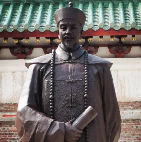 文心铸魂，德泽流芳——林召棠的多元人生图景