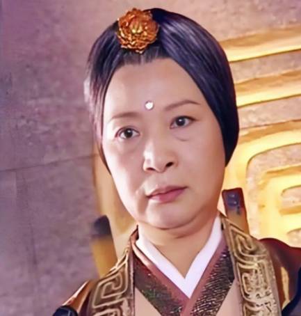 灭绝师太：刚烈表象下的偏执与人性困局