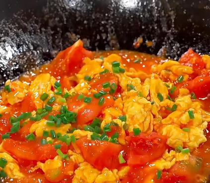 番茄炒蛋：先炒蛋还是番茄？解锁这道国民下饭菜的终极密码