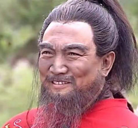 从校尉到霸主：曹操乱世崛起的战略密码