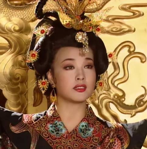 权力铁幕下的生存法则：武则天如何以政治智慧保全身后名