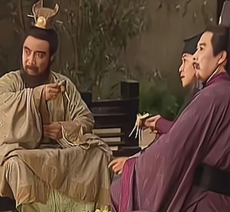 乱世棋局中的双雄博弈：曹操为何高看落魄刘备