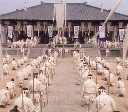 诸葛亮“绳断便葬”：一场跨越千年的智慧谜局