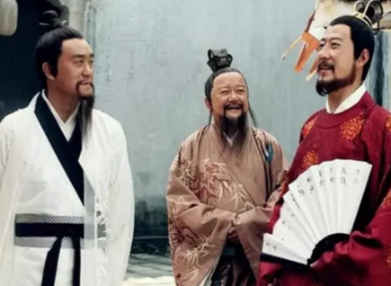 朱元璋眼中的刘伯温：才略与猜忌交织的复杂镜像