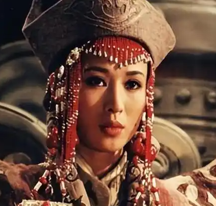 太阳汗的妃子们：权力漩涡中的草原红颜