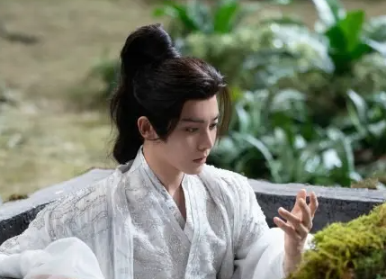 逍遥红烨在万年前遭肖瑶杀害