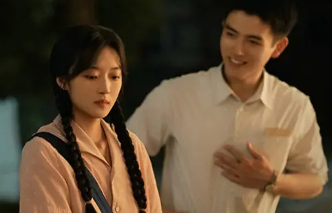 纯真年代的爱情方穆扬和费霓房子有没有分到？