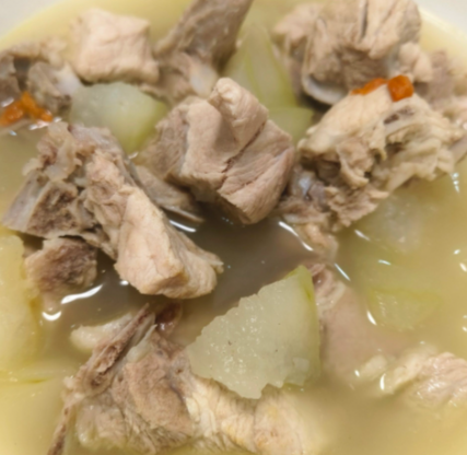 一锅暖心排骨汤：从选材到出锅的完整指南