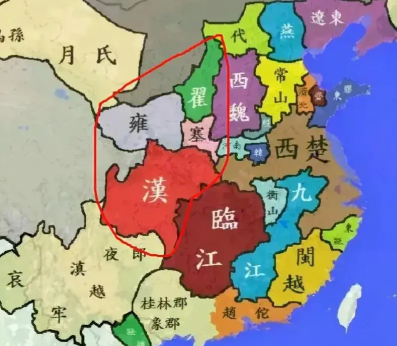 项羽分封诸侯：制度隐患下的权力崩塌