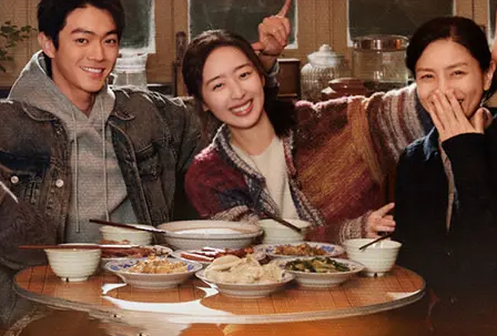 方圆八百米刘娜为什么会知道高松格是疤脸女？