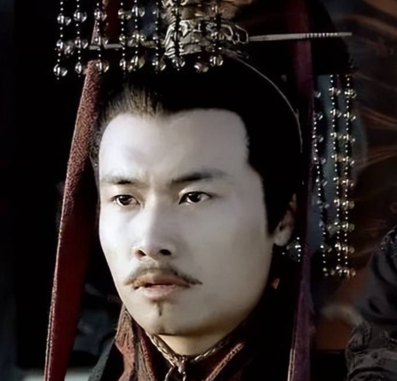 禅让闹剧下的权力重构：曹丕代汉如何重塑中国政权更迭逻辑