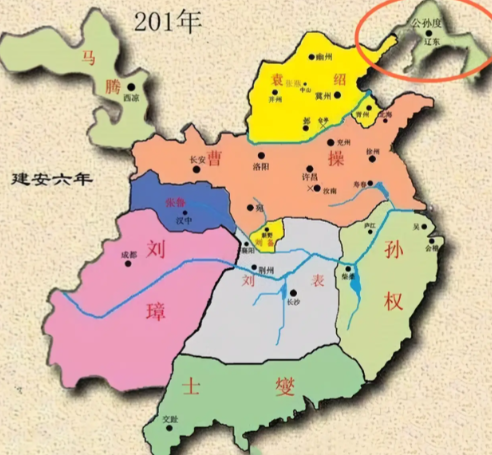 鼎覆天下：汉末朝局崩坏如何催生群雄割据