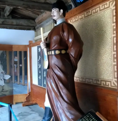 铁肩担道义：杨继盛以死劾权奸的忠烈丰碑
