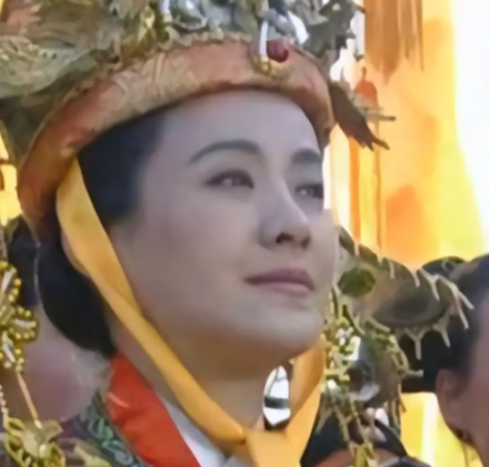深宫柔光：开国皇后护忠，在帝王暴戾中守住人性微温