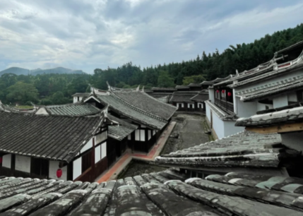 乱世土堡：百姓以血肉之躯筑起的生存方舟