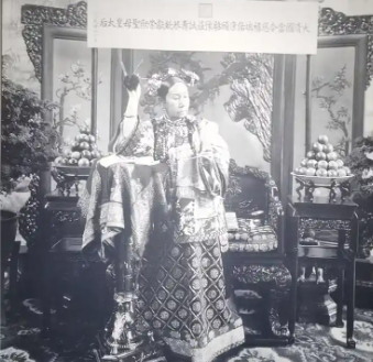 颐和园的金瓦与甲午的硝烟：慈禧挪用国帑，断送北洋命脉
