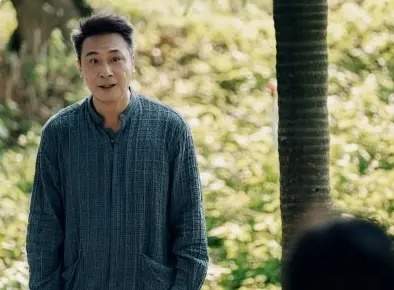 蝉杨成为什么选择撞死余肖越？