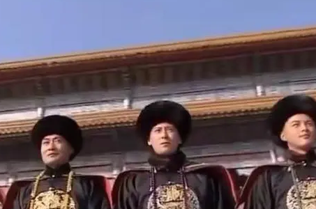 清朝时期的阿哥有几个等级，如何才能封为铁帽子王?