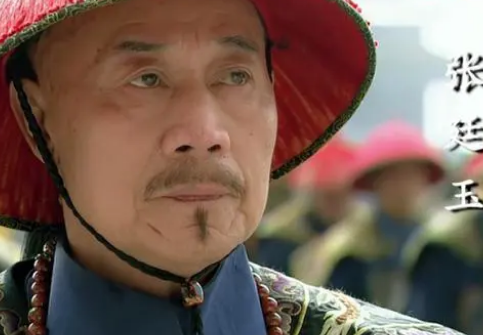 张廷玉作为三朝元老 乾隆为什么对张廷玉进行抄家