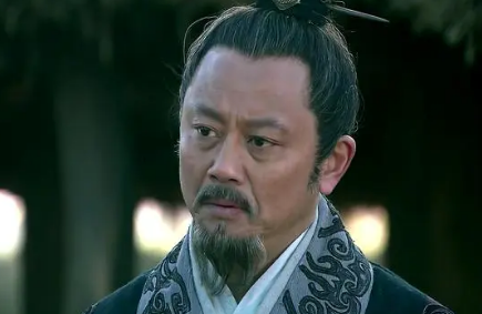 刘邦在沛县起义，他是靠什么打败的秦军呢？