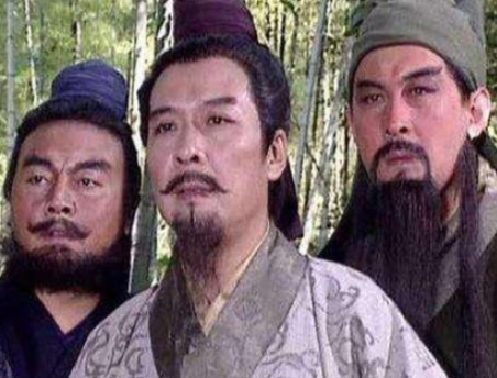 曹操为何没在刘备崛起前就消灭他呢？