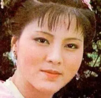 红楼梦中袭人为何会被写进薄命司？
