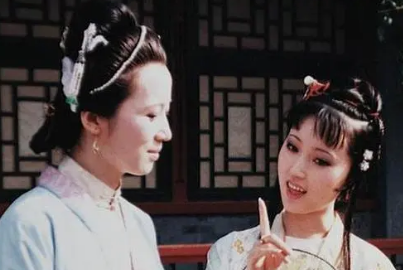 小说红楼梦中最真实的李纨是什么样子的？