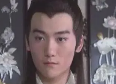 从红楼梦中从疼爱秦钟到冷漠，贾母态度为何转变这么大？