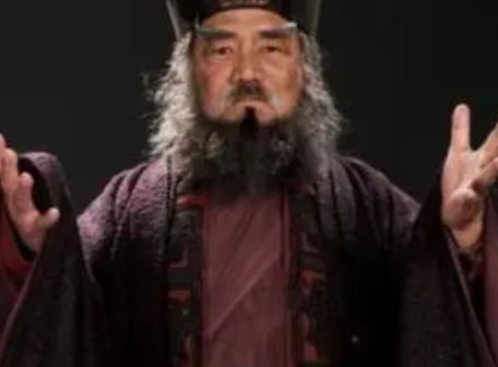 董卓乱政才有后面三国乱世 董卓当时实力有多强