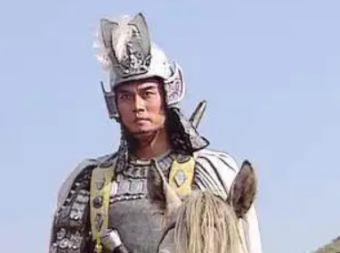 三国时期赵云的箭术与徐晃相比怎么样？