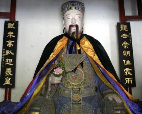 诸葛亮其实就是汉献帝？这种谣言有确凿证据吗？