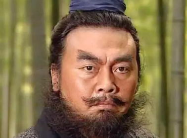 张飞的形象如何？原著中对他描述是怎样的？