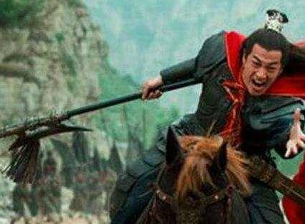 五虎一起上能杀吕布吗？他们有这个实力吗？