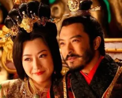 杨坚是第几位皇帝？他的上一个皇帝是谁？