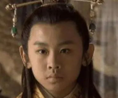 隋朝时期的代王指的是谁？杨侑是什么身份？