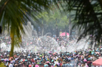 泼水节有什么风俗民情？泼水节的庆祝方式是什么？