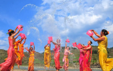 泼水节的节日风俗是什么？不同地区有何不同？