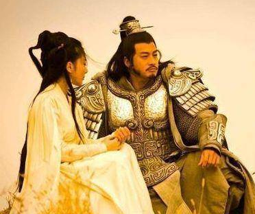  垓下之战参战双方之间的兵力是多少？悬殊有多大？