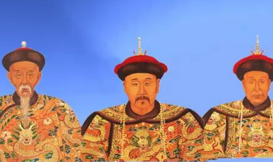 历史上康熙,雍正,乾隆是什么时期的皇帝？哪个最优秀？