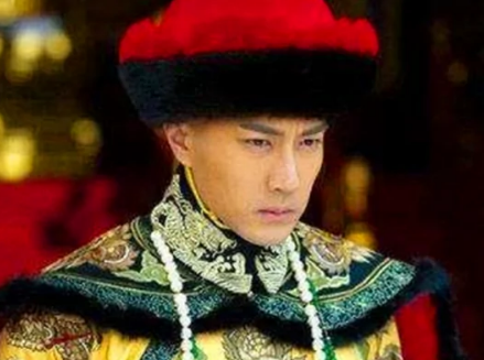 康熙是个什么样的皇帝？他的评价怎么样？