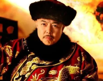 What was the reason why Qianlong chose Jiaqing as the emperor?