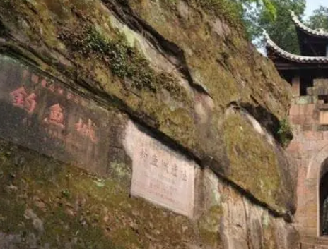 钓鱼城之战最后是什么结局？选择投降的原因是什么？